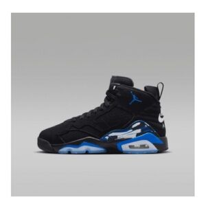 Nike Jumpman MVP
Black/White/Game Royal
Size 4.5Y
Big Kids' Shoes